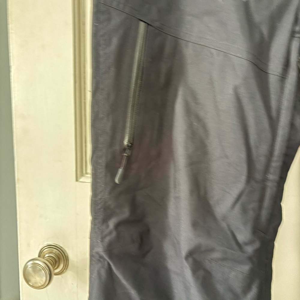 L.L. Bean Black Ski Pants - Picture 4 of 5